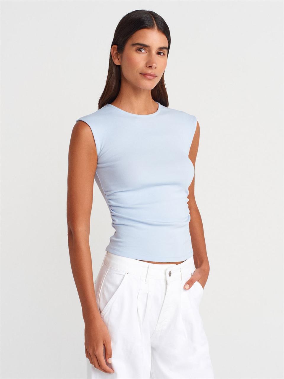Sculpt Tee