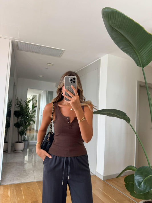 Mila Scoop Tank
