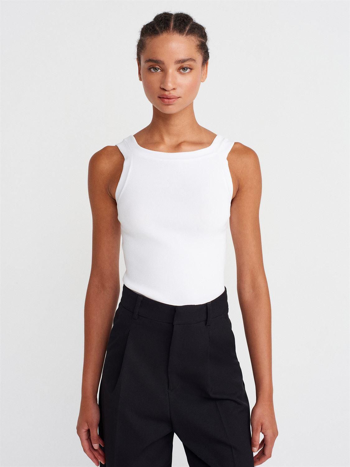 Sculpted Shoulder Tee